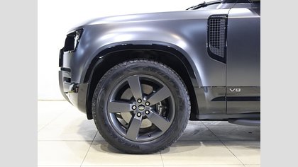 Defender 110 13