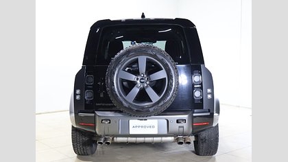 Defender 110 6