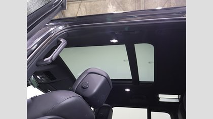 Defender 110 9