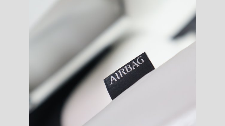 2022 認定中古車 Jaguar F-Pace ハクバシルバー P250 AWD（オートマチック） S