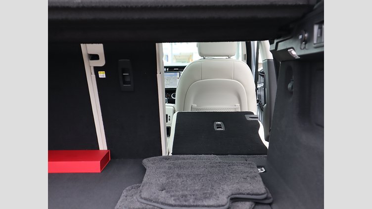 2022 認定中古車 Jaguar F-Pace ハクバシルバー P250 AWD（オートマチック） S