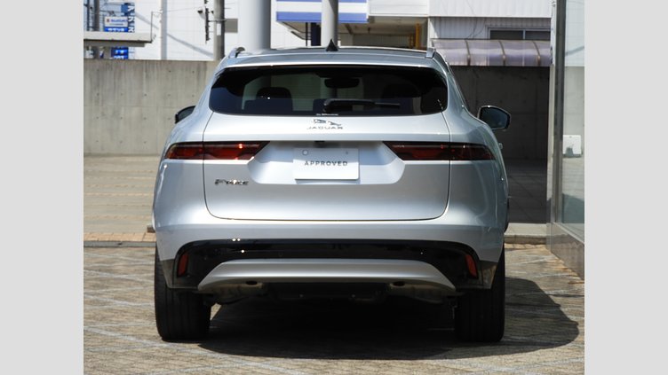 2022 認定中古車 Jaguar F-Pace ハクバシルバー P250 AWD（オートマチック） S