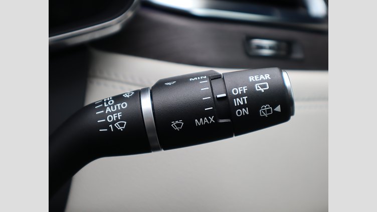 2022 認定中古車 Jaguar F-Pace ハクバシルバー P250 AWD（オートマチック） S