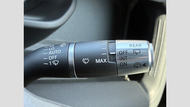 2021 認定中古車 Land Rover Defender 110 サントリーニブラック D300 AWD（AT） X-DYNAMIC SE