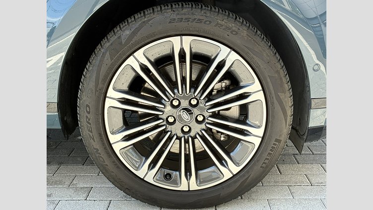 2023 認定中古車 Land Rover Range Rover Evoque トライベッカブルー P250（ガソリン） スタンダードホイールベース DYNAMIC HSE