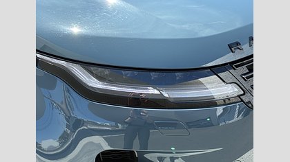 Range Rover Evoque 30