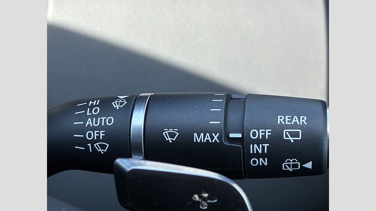 2023 認定中古車 Land Rover Range Rover Evoque トライベッカブルー P250（ガソリン） スタンダードホイールベース DYNAMIC HSE