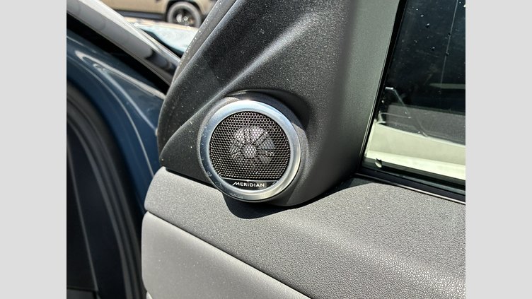 2023 認定中古車 Land Rover Range Rover Evoque トライベッカブルー P250（ガソリン） スタンダードホイールベース DYNAMIC HSE