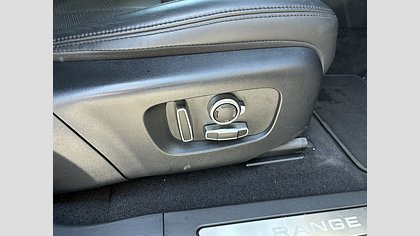 Range Rover Evoque 29