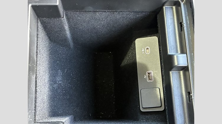 2023 認定中古車 Land Rover Range Rover Evoque トライベッカブルー P250（ガソリン） スタンダードホイールベース DYNAMIC HSE