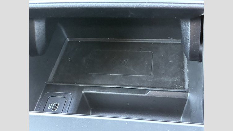 2023 認定中古車 Land Rover Range Rover Evoque トライベッカブルー P250（ガソリン） スタンダードホイールベース DYNAMIC HSE