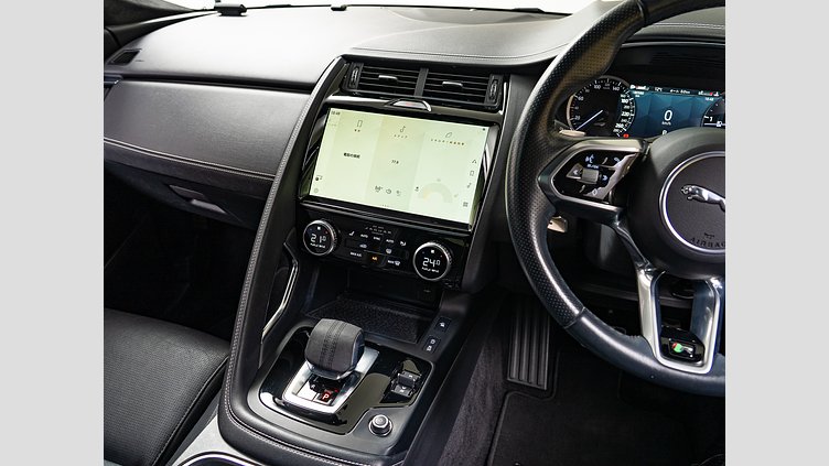 2023 認定中古車 Jaguar E-Pace サントリーニブラック D200 AWD（オートマチック） R-DYNAMICブラックエディション