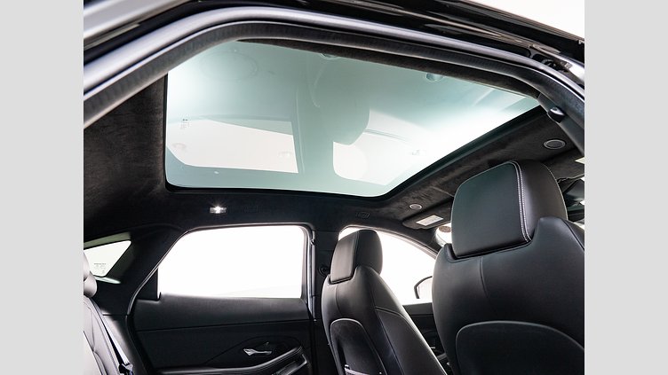 2023 認定中古車 Jaguar E-Pace サントリーニブラック D200 AWD（オートマチック） R-DYNAMICブラックエディション