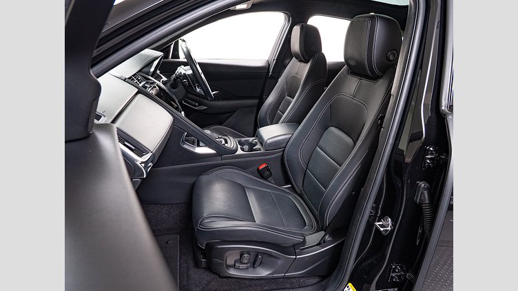 2023 認定中古車 Jaguar E-Pace サントリーニブラック D200 AWD（オートマチック） R-DYNAMICブラックエディション