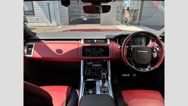 2020 認定中古車 Land Rover Range Rover Sport フィレンツェレッド 5.0リッターV8スーパーチャージドガソリンSVR（575 PS） SVR