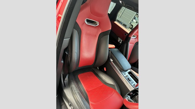 2020 認定中古車 Land Rover Range Rover Sport フィレンツェレッド 5.0リッターV8スーパーチャージドガソリンSVR（575 PS） SVR