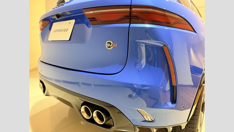 2023 認定中古車 Jaguar F-Pace ウルトラブルー P550 AWD（オートマチック） SVR