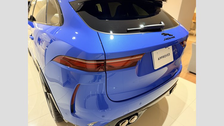 2023 認定中古車 Jaguar F-Pace ウルトラブルー P550 AWD（オートマチック） SVR