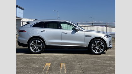 F-Pace 3