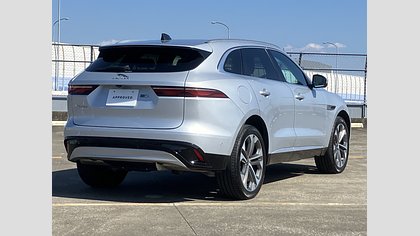 F-Pace 5