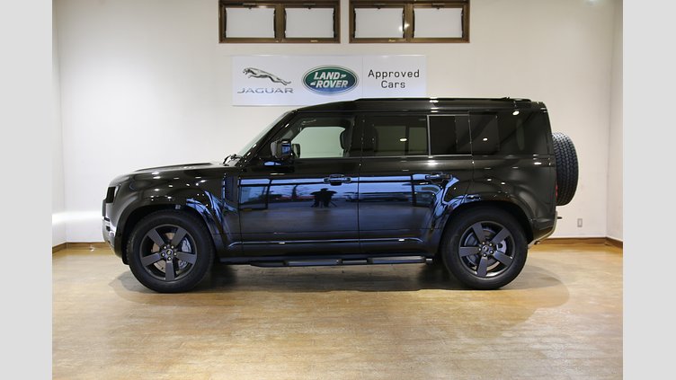 2024 認定中古車 Land Rover Defender 110 サントリーニブラック D350 ディーゼルマイルドハイブリッド X-Dynamic HSE