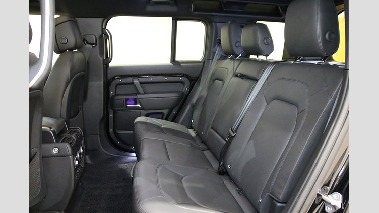 2024 認定中古車 Land Rover Defender 110 サントリーニブラック D350 ディーゼルマイルドハイブリッド X-Dynamic HSE