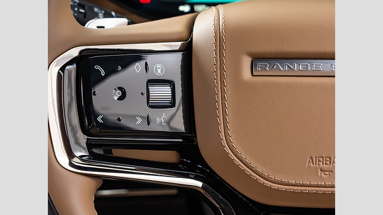 2025 認定中古車 Land Rover Range Rover Sport オストゥーニパールホワイト D300マイルドハイブリッド Dynamic SE D300