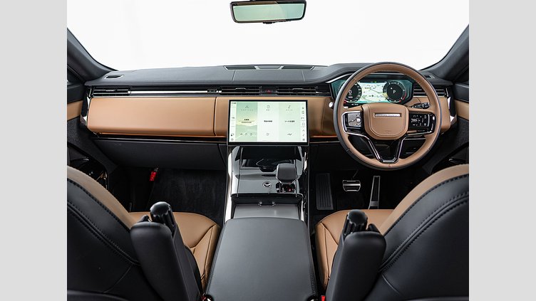 2025 認定中古車 Land Rover Range Rover Sport オストゥーニパールホワイト D300マイルドハイブリッド Dynamic SE D300