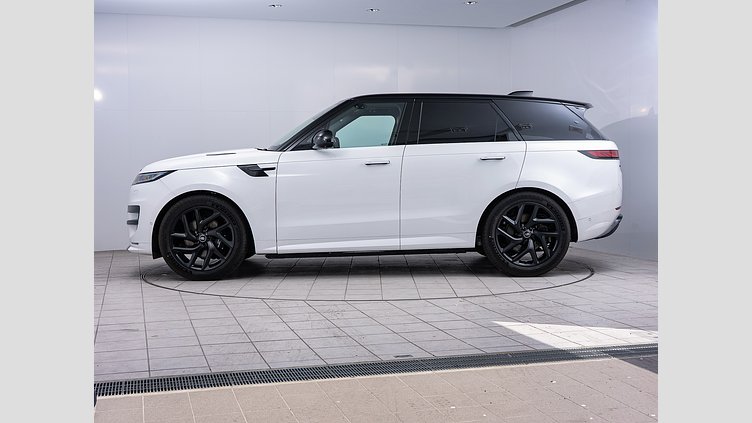 2025 認定中古車 Land Rover Range Rover Sport オストゥーニパールホワイト D300マイルドハイブリッド Dynamic SE D300