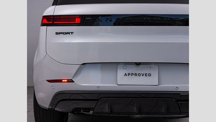 2025 認定中古車 Land Rover Range Rover Sport オストゥーニパールホワイト D300マイルドハイブリッド Dynamic SE D300