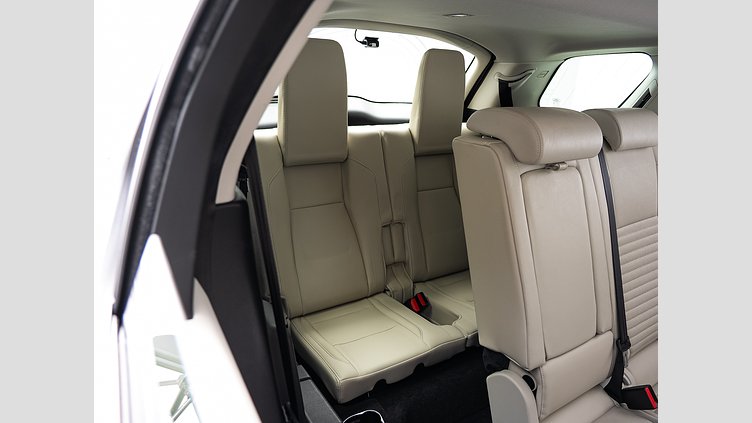 2020 認定中古車 Land Rover Discovery Sport アイガーグレー D180 AWD（オートマチック） S　D180