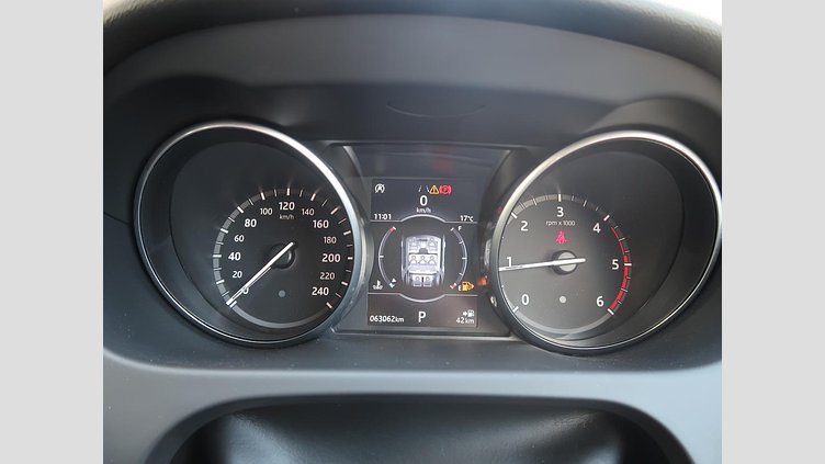 2017 認定中古車 Land Rover Discovery Sport Yulong White 2.0 litre i4D Diesel HSE