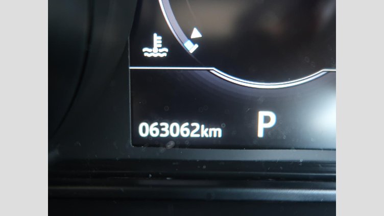 2017 認定中古車 Land Rover Discovery Sport Yulong White 2.0 litre i4D Diesel HSE