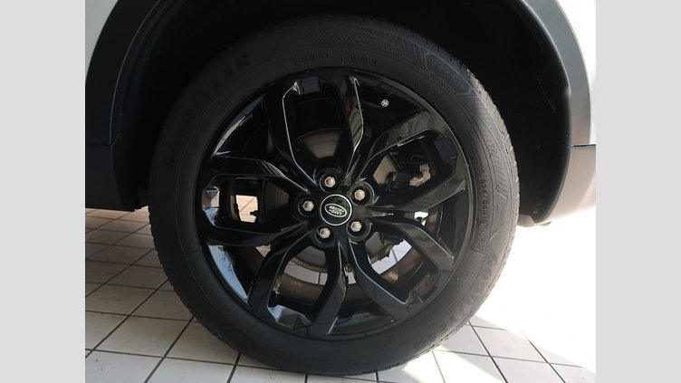 2017 認定中古車 Land Rover Discovery Sport Yulong White 2.0 litre i4D Diesel HSE