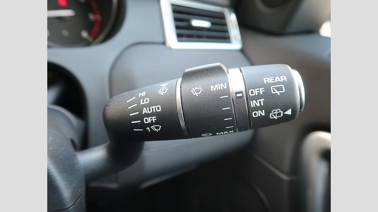 2017 認定中古車 Land Rover Discovery Sport Yulong White 2.0 litre i4D Diesel HSE