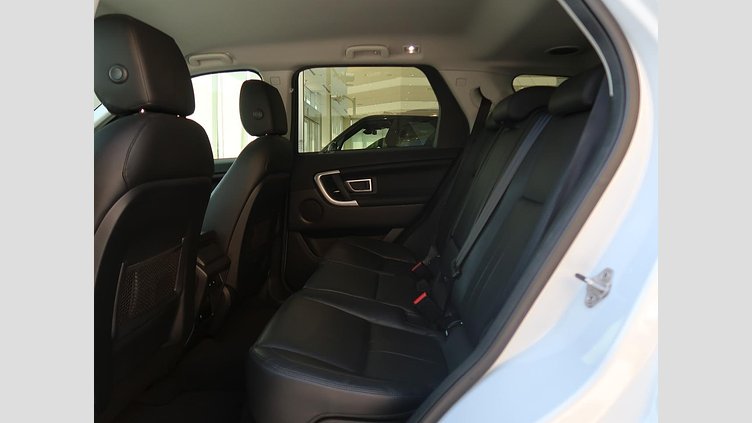 2017 認定中古車 Land Rover Discovery Sport Yulong White 2.0 litre i4D Diesel HSE