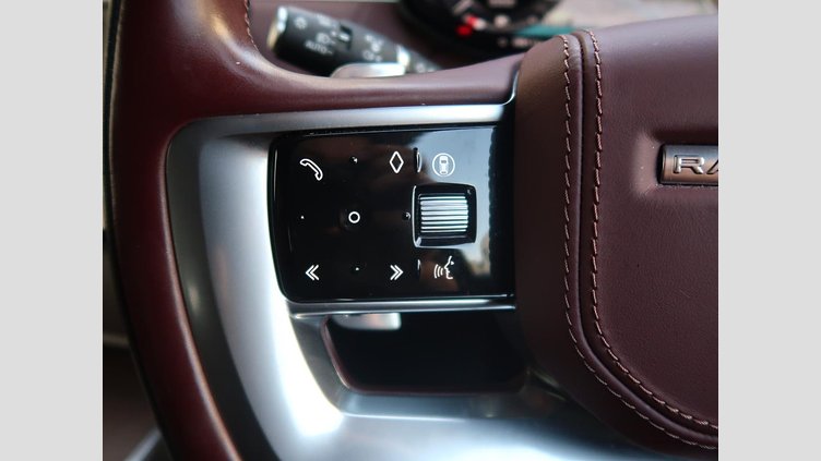 2023 認定中古車 Land Rover Range Rover カルパチアングレイ D300 AWD MHEV（AT） スタンダードホイールベース HSE