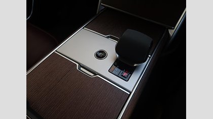 Range Rover 37