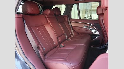 Range Rover 15