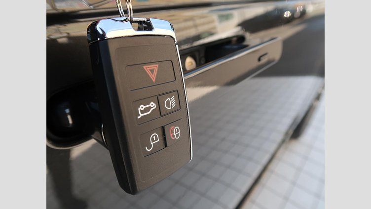 2023 認定中古車 Land Rover Range Rover カルパチアングレイ D300 AWD MHEV（AT） スタンダードホイールベース HSE