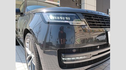 Range Rover 48