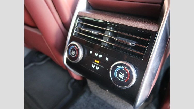 2023 認定中古車 Land Rover Range Rover カルパチアングレイ D300 AWD MHEV（AT） スタンダードホイールベース HSE
