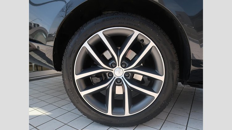2023 認定中古車 Land Rover Range Rover カルパチアングレイ D300 AWD MHEV（AT） スタンダードホイールベース HSE