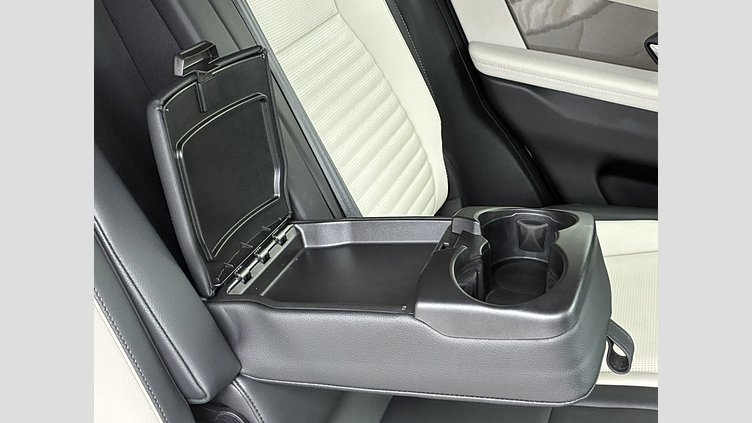 2023 認定中古車 Land Rover Discovery Sport ヴァレジネブルー D200マイルドハイブリッド（ディーゼル） 標準ホイール DYNAMIC SE