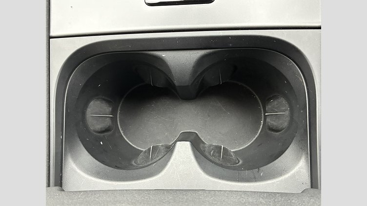 2023 認定中古車 Land Rover Discovery Sport ヴァレジネブルー D200マイルドハイブリッド（ディーゼル） 標準ホイール DYNAMIC SE