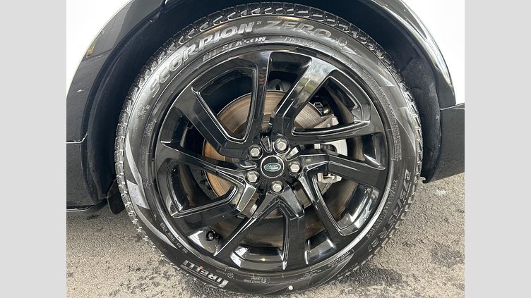 2024 認定中古車 Land Rover Discovery フジホワイト D350マイルドハイブリッド（ディーゼル） Dynamic SE