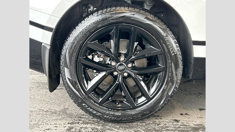 2024 認定中古車 Land Rover Range Rover Velar フジホワイト D200マイルドハイブリッド（ディーゼル） スタンダードホイールベース Dynamic SE