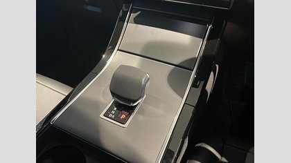 Range Rover Velar 34