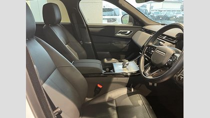 Range Rover Velar 4