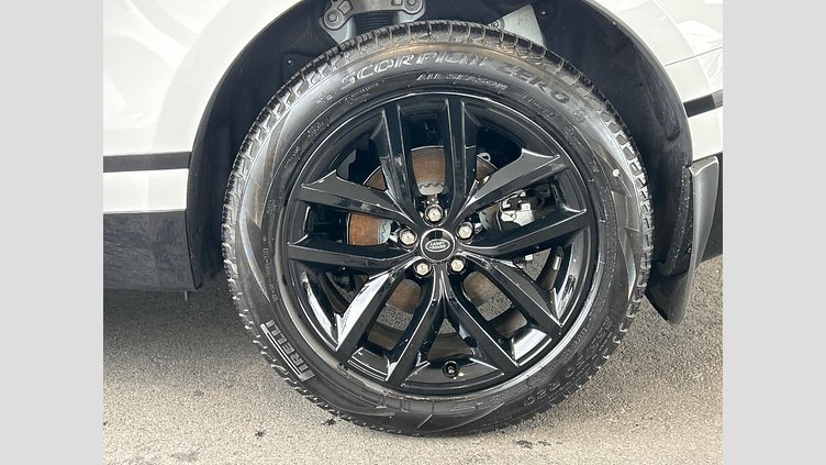 2024 認定中古車 Land Rover Range Rover Velar フジホワイト D200マイルドハイブリッド（ディーゼル） スタンダードホイールベース Dynamic SE
